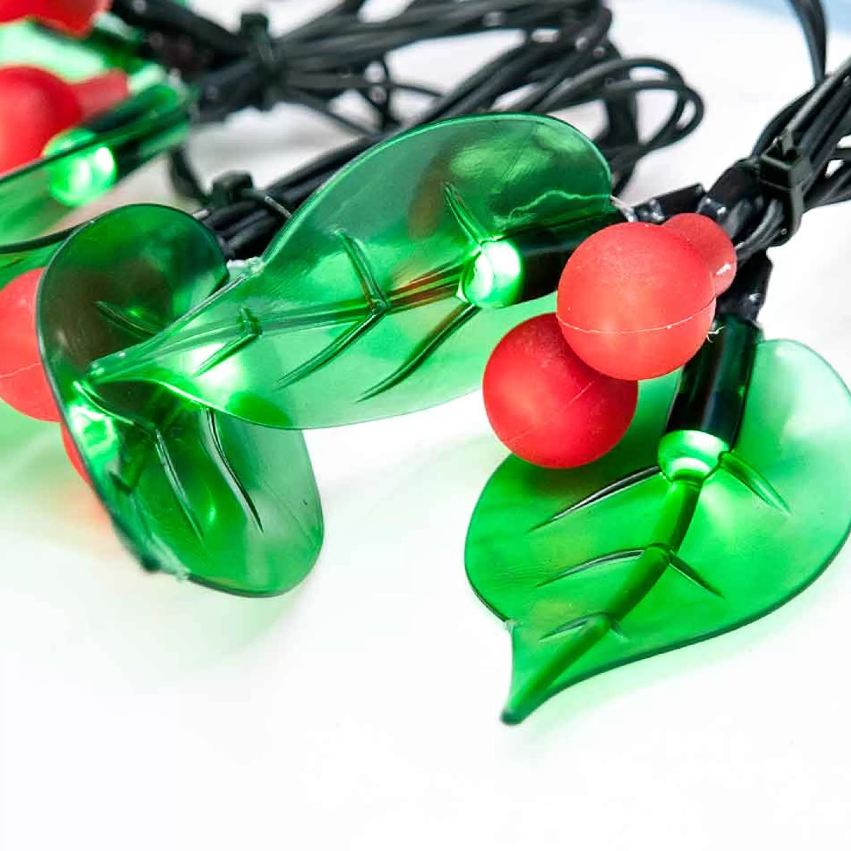 Flash Sale * 40 Led Red Green Holly Battery Lights - Green Wire