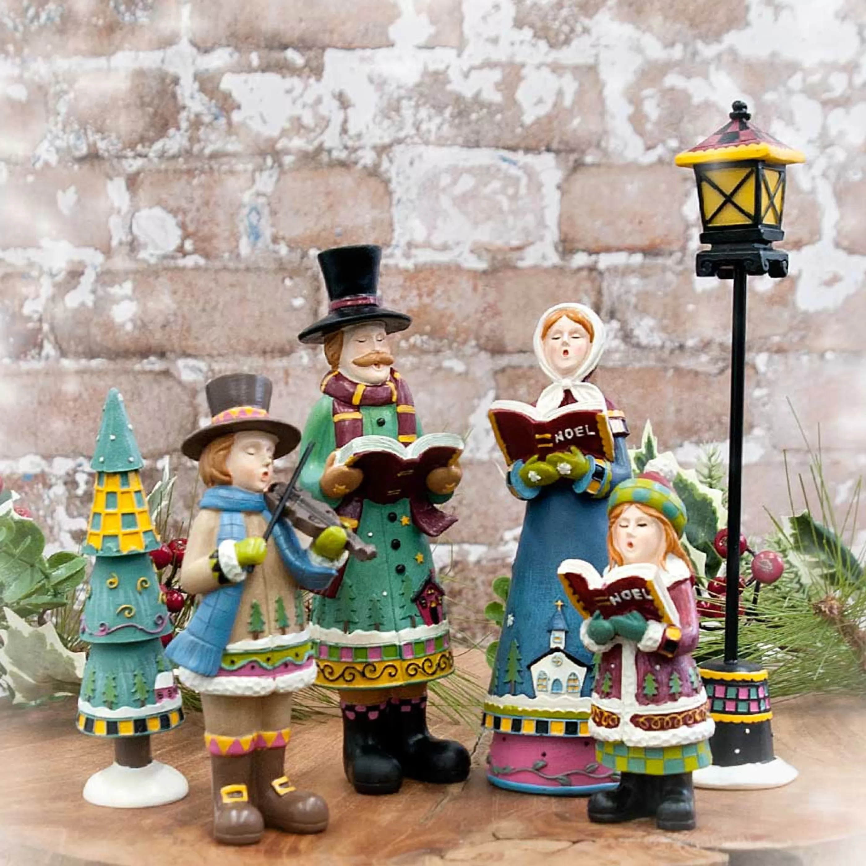 * Table Top Decorations | Choir Family (Set Of 6) - 25Cm