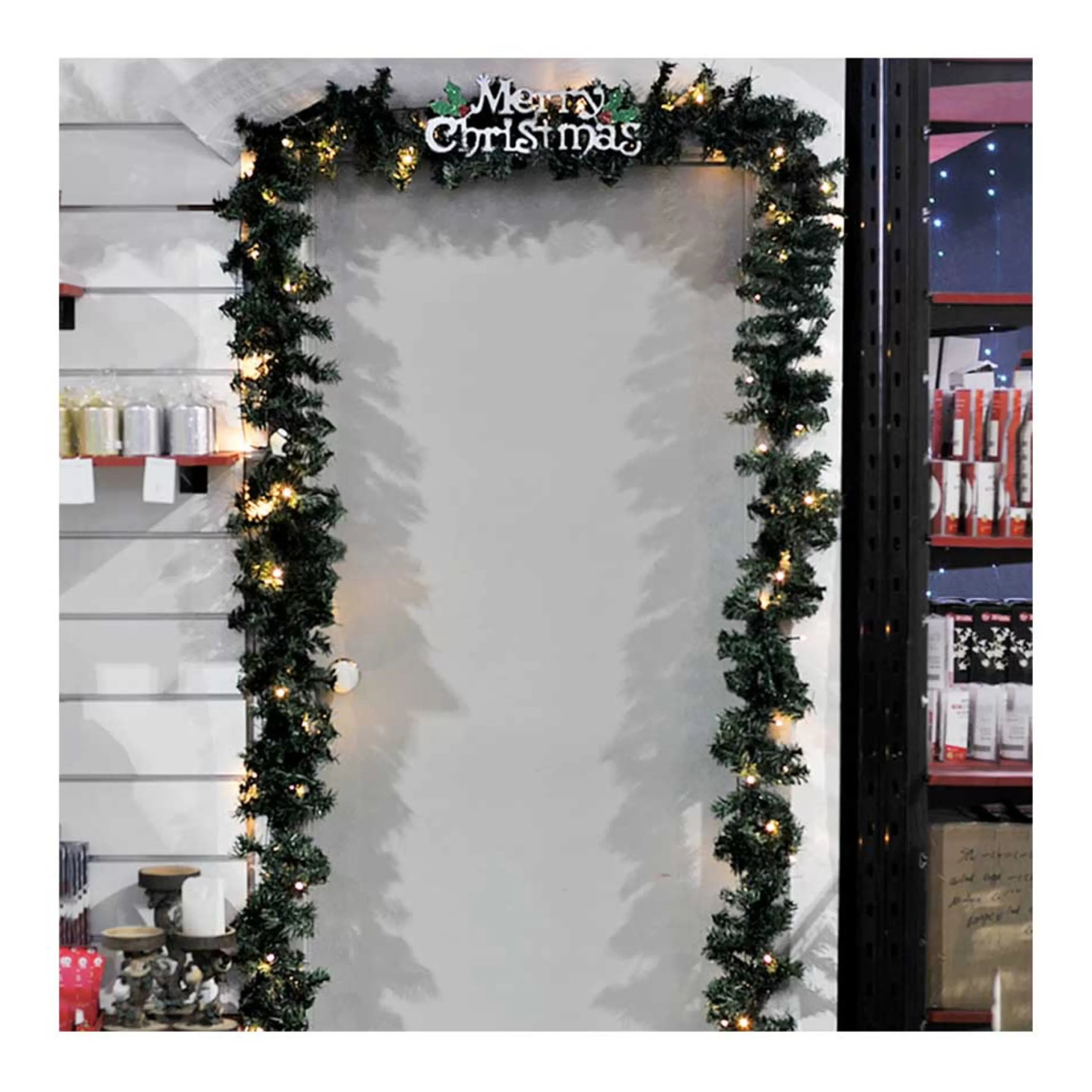 * Garlands | Green Prelit Garland With Warm White Light - 500Cm