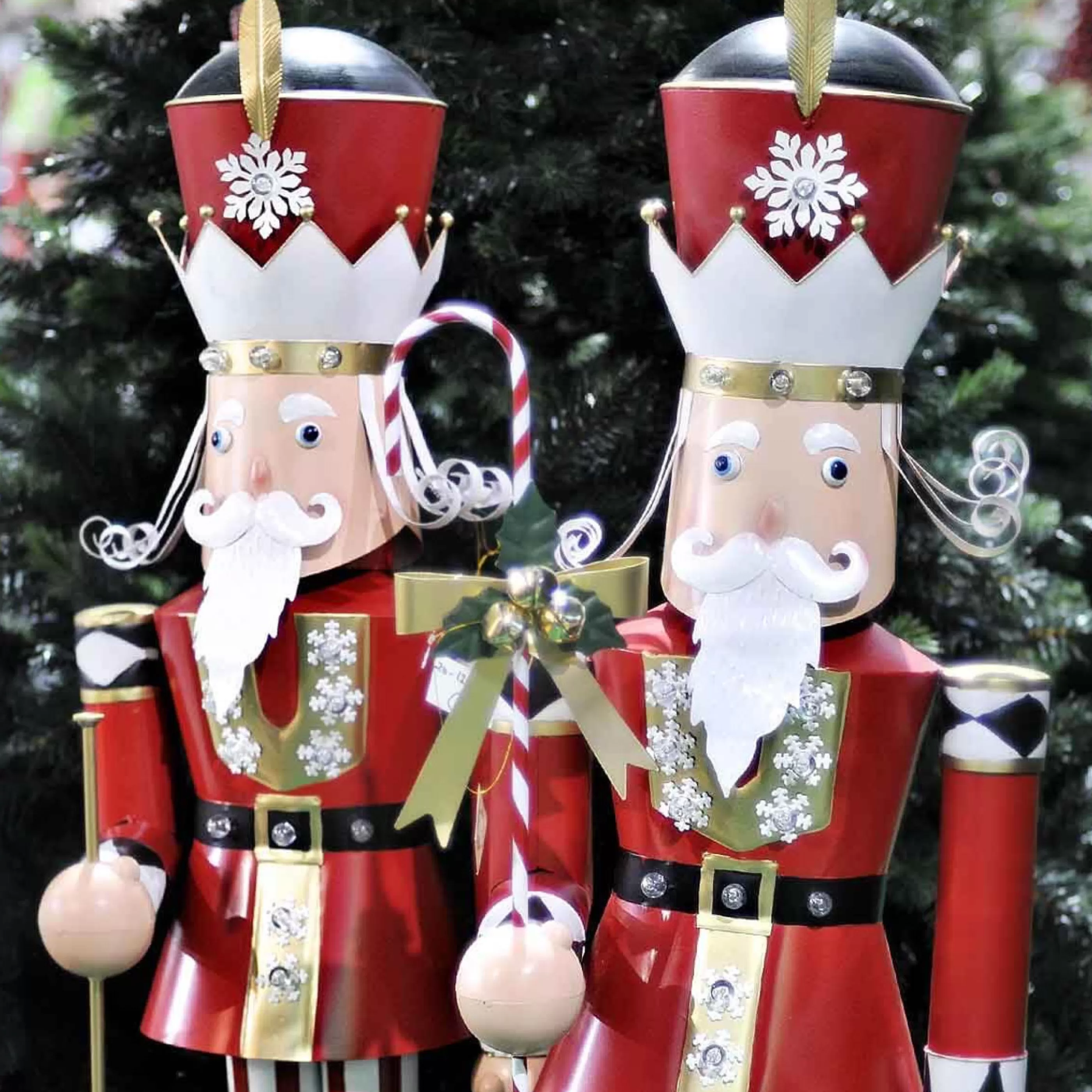 Best Sale Mark Roberts Christmas Nutcracker With Candy Cane -152Cm