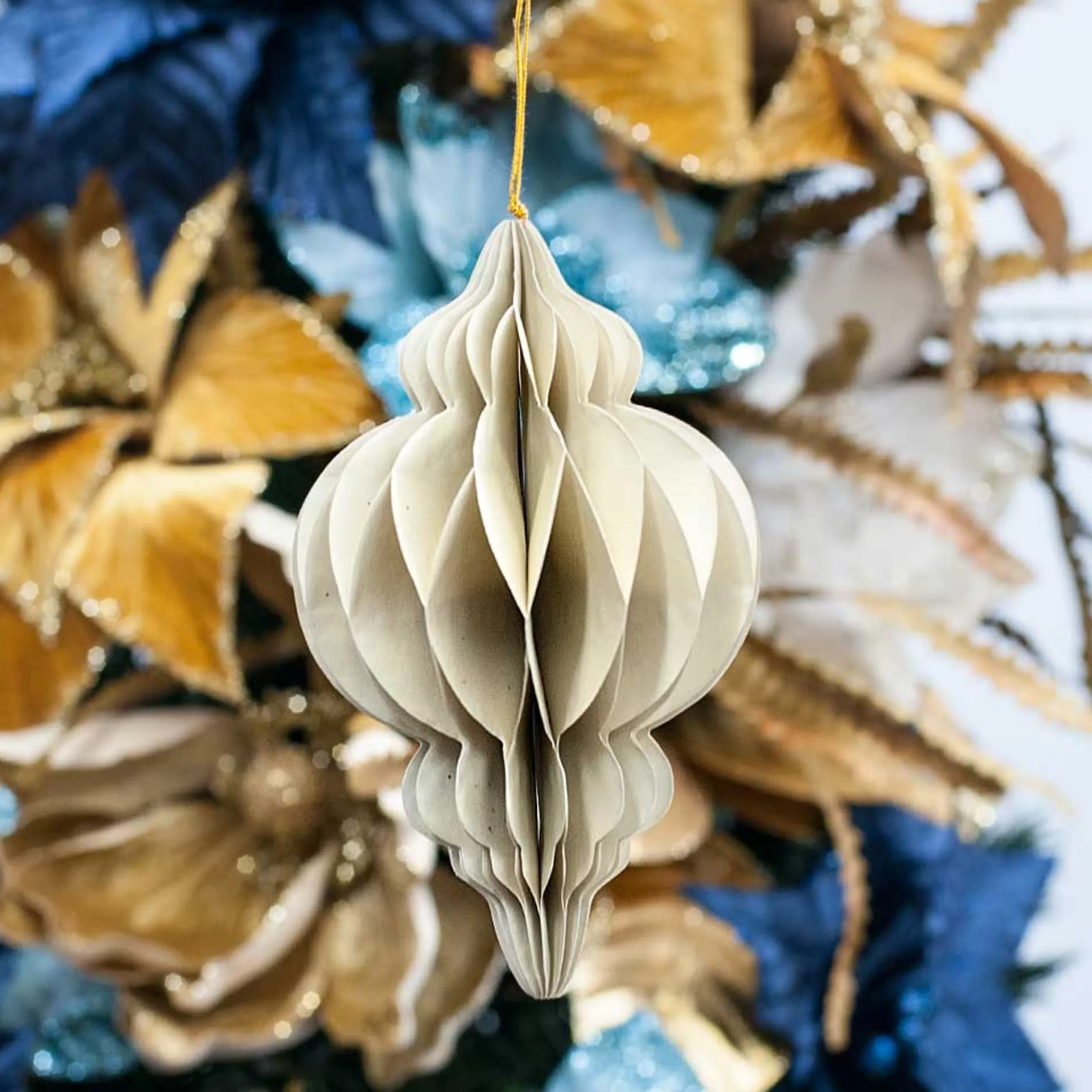 * Hanging Christmas Ornaments | Pearl Gold Hanging Paper Finial - 15Cm