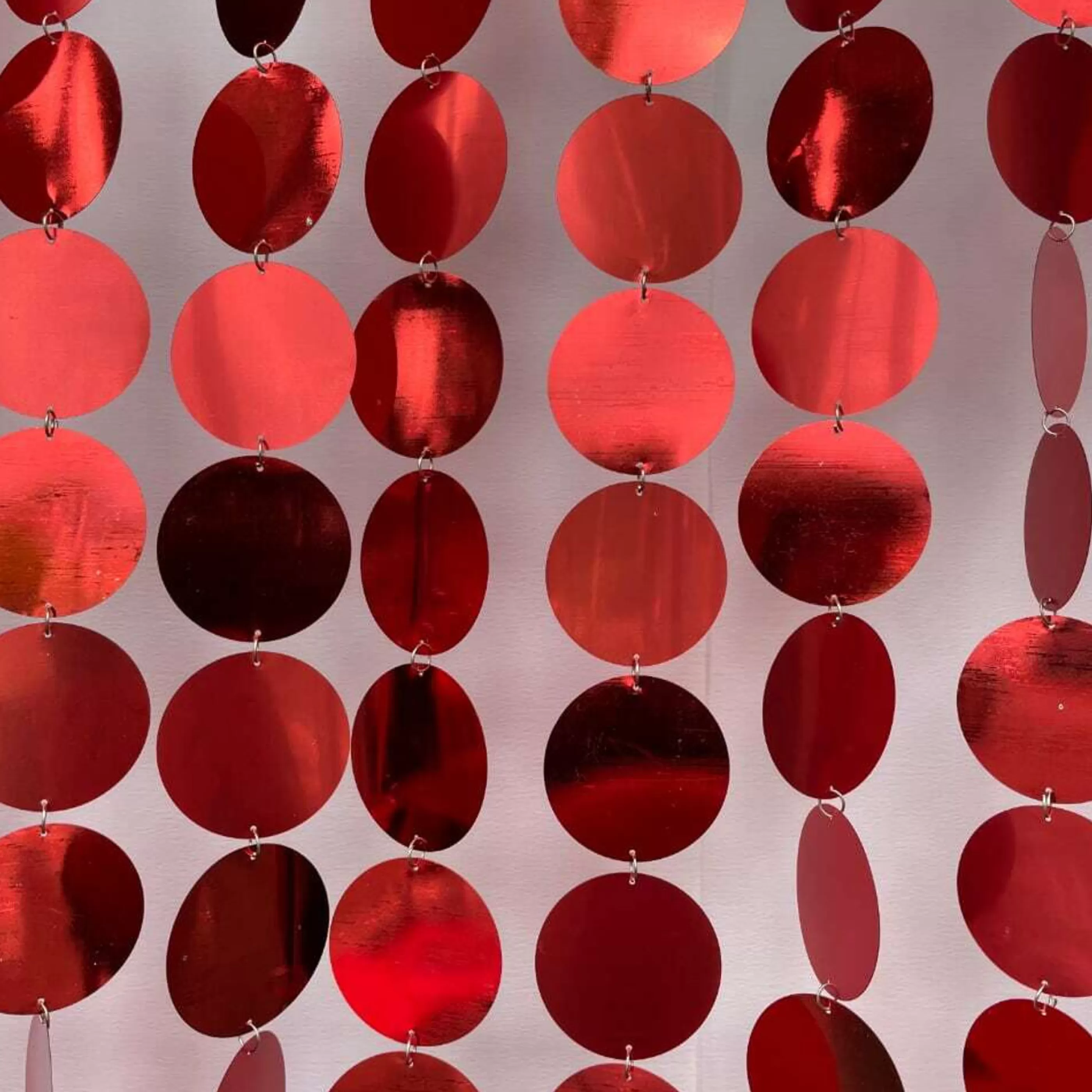 * Garlands | Red Shiny Disc Garland - 200Cm